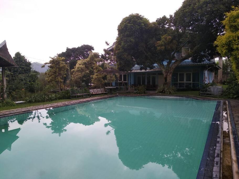 Garden Villas Cipanas Sindanglaya Kültér fotó