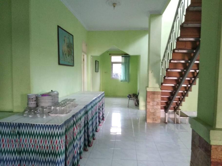 Garden Villas Cipanas Sindanglaya Kültér fotó